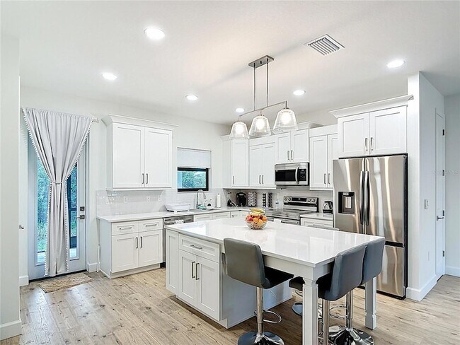 Building Photo - 12033 Sarto Ln