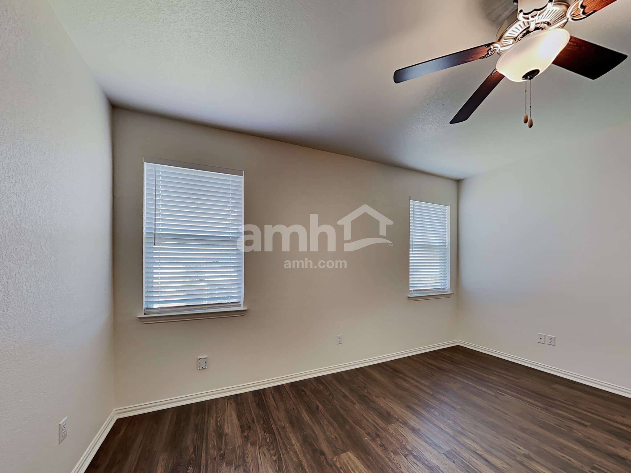 Building Photo - 168 Pebble Creek Run
