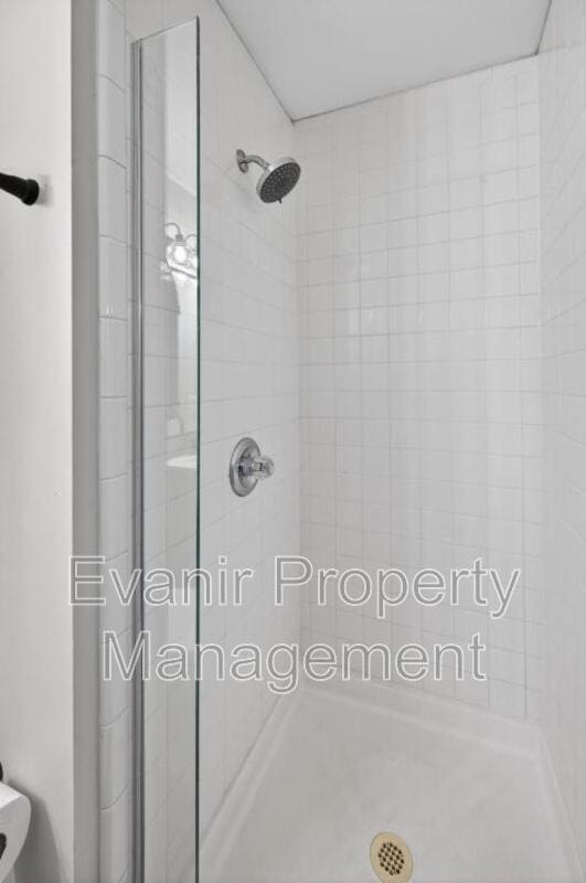 Building Photo - 2151 Fulton Ave