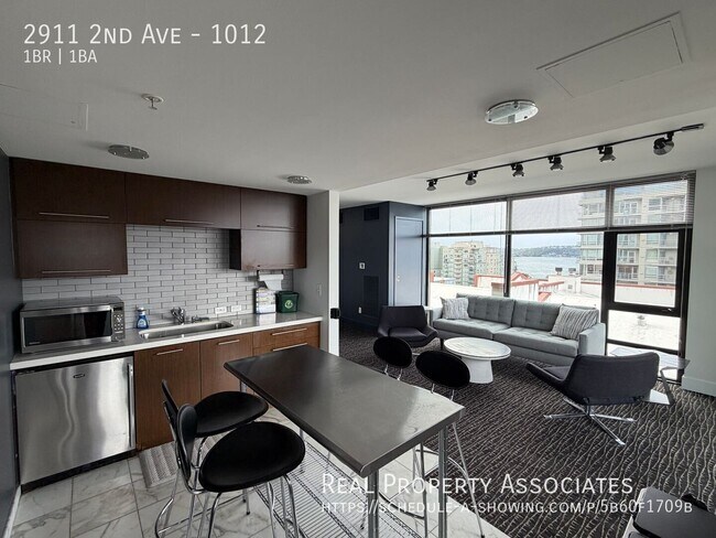 Building Photo - 2911 2nd Ave
