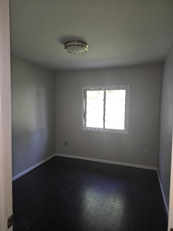 Building Photo - 138 N Rose St