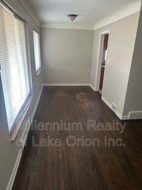 Building Photo - 19288 Lahser Rd