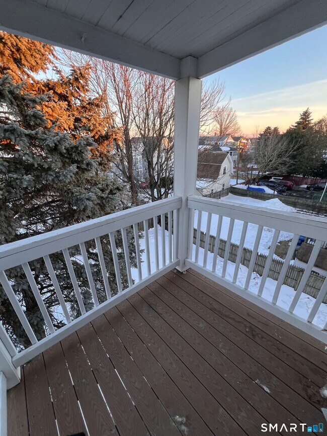 Building Photo - 128 Prince St