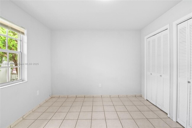 Building Photo - 5191 NW 2nd Terrace