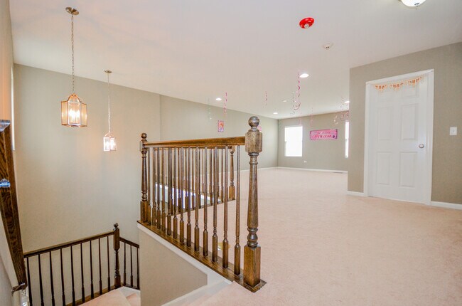 Building Photo - 2725 Blakely Ln