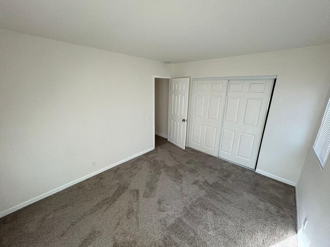 Building Photo - Remodeled 3 Bedroom 2 bath House with Backyard