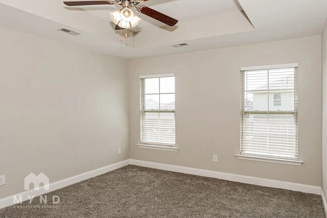 Building Photo - 136 Pitts Griffin Drive
