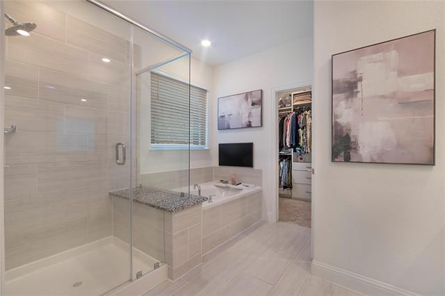 Building Photo - 321 Fulton St