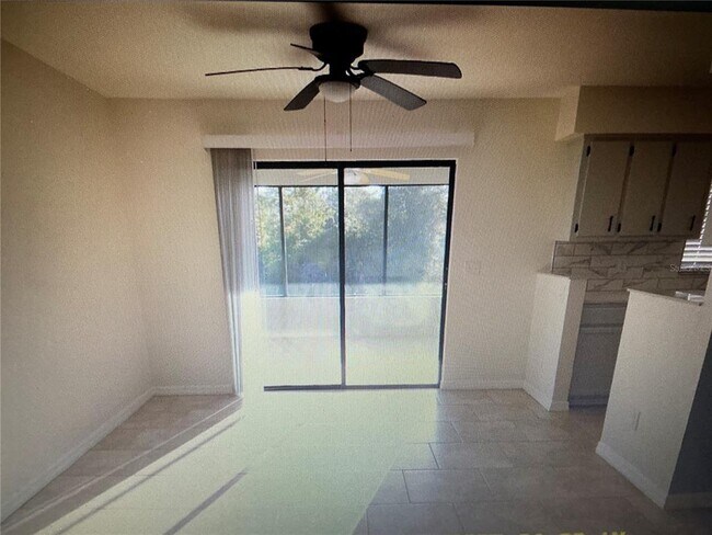 Building Photo - 15144 SW 27th Ct