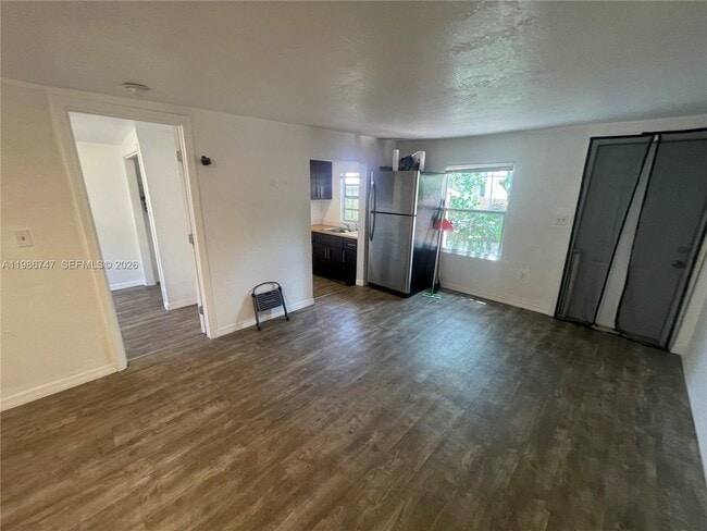 Building Photo - 5738 Garfield St