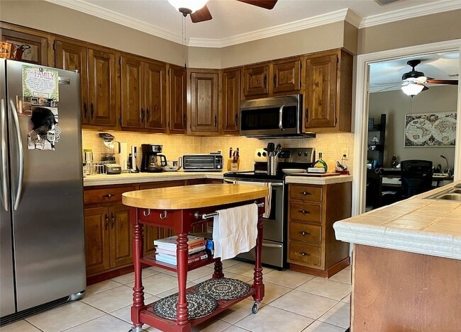 Building Photo - 15542 Earlport Cir