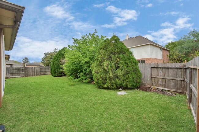 Building Photo - 6727 Oakman Ln