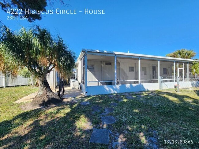 Building Photo - Beautiful 2/1 Mobile Home in West Palm Beach