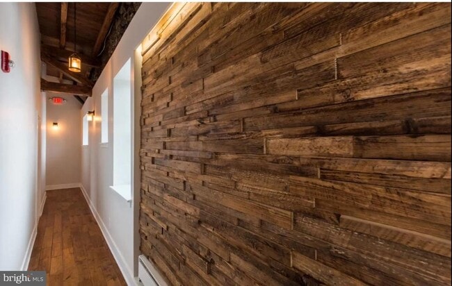 Building Photo - 1420 E Susquehanna Ave