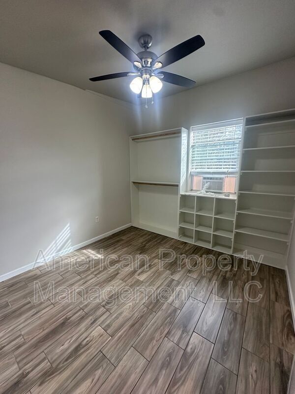 Building Photo - 611 S 51st W Ave