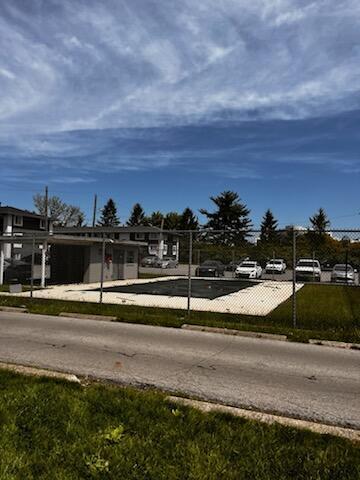 Building Photo - 808 Riverview Dr