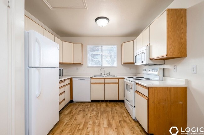 Building Photo - Great Home in Excellent Location!