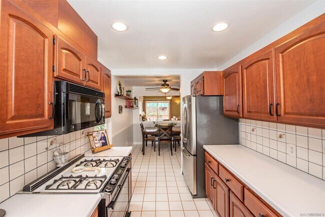 Building Photo - Upgraded Single Family Home in Allied Gard...
