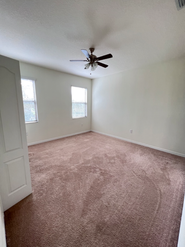Building Photo - 416 Red Rose Ln