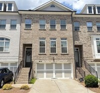Building Photo - 7866 Laurel Crest Dr