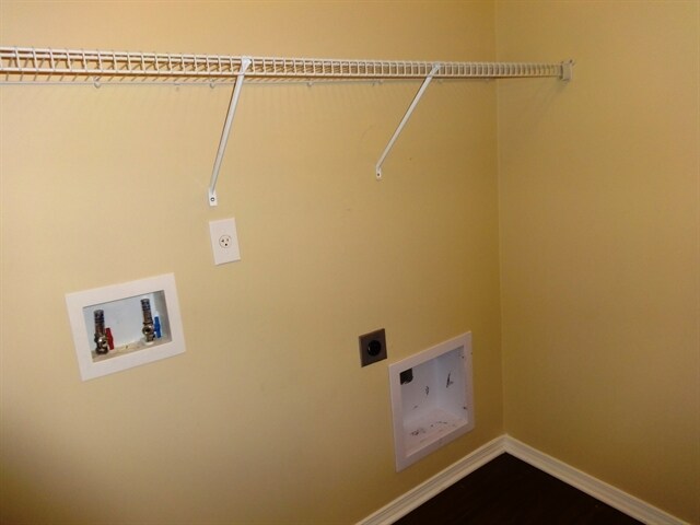 Building Photo - 604 Grassy Hill Road