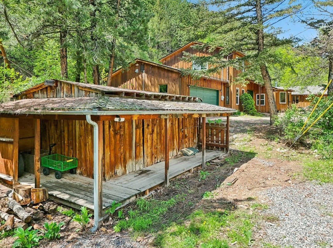 Building Photo - 8493 Lefthand Canyon Dr