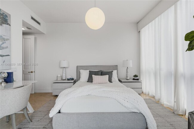 Building Photo - 10295 Collins Ave