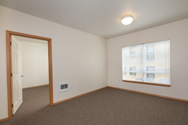 Thoughtfully Designed Floor Plans - Tate Mason House - 55+ Community