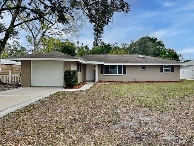 Primary Photo - 4807 29th Ave W