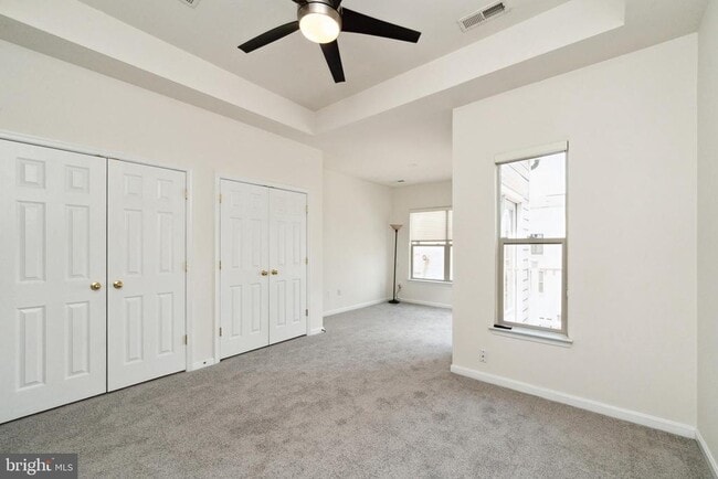 Building Photo - 17 S Exeter St