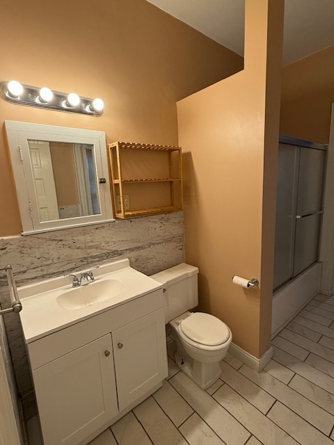 Bathroom 1 with Tub/Shower combo - 1458 S 3rd St