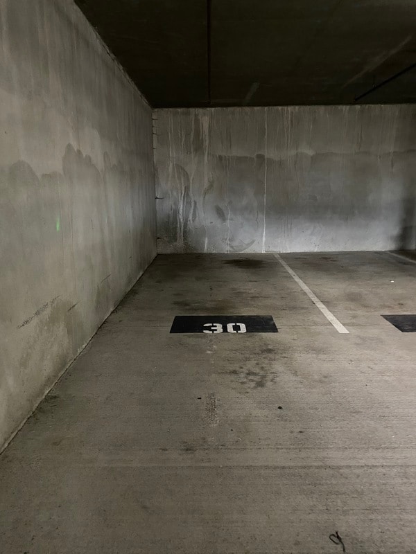 Building Photo - 118 107th Ave NE