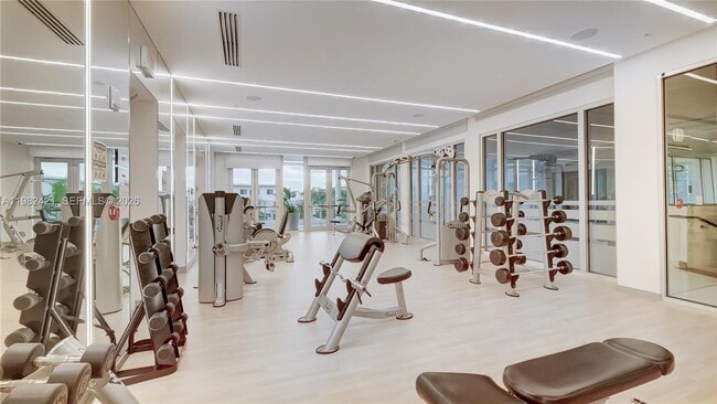 Building Photo - 6630 NW 104th Path