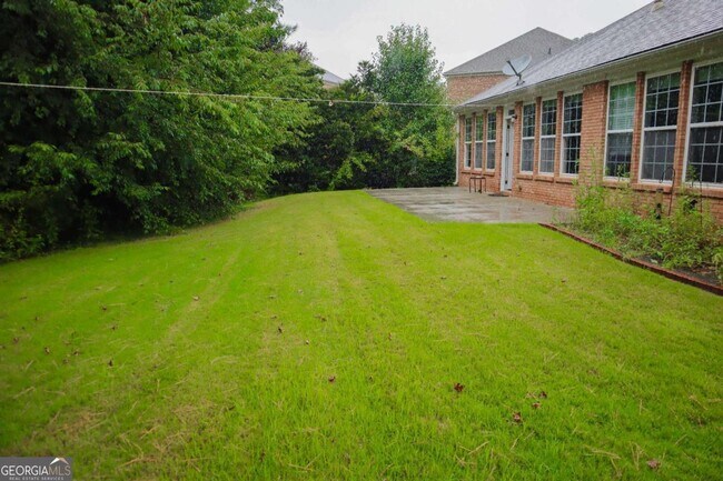 Building Photo - 1526 Lechemin Dr