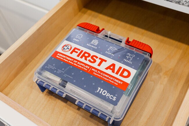 Building Photo - 518 Prospect St