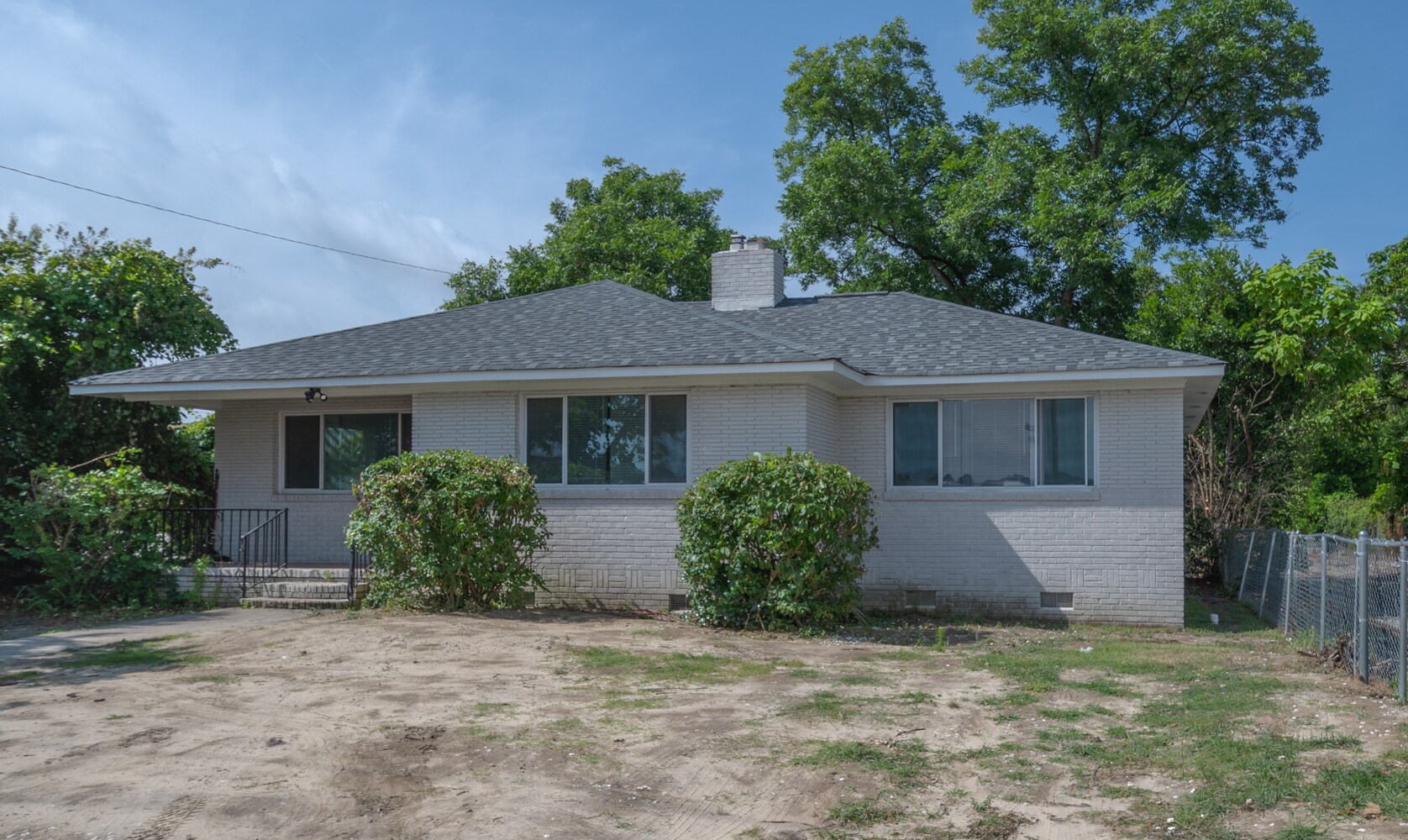 Building Photo - 1313 Hamrick St