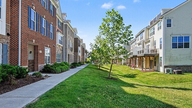 Building Photo - 2843 Hardwick Rd