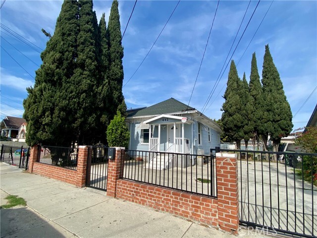 Building Photo - 442 W Sepulveda St