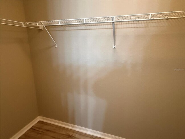 Building Photo - 4819 Summerfield Cir