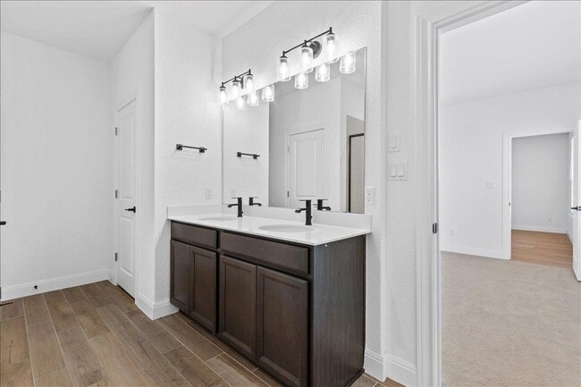 Building Photo - 11905 Paseo de los Lagos Ln