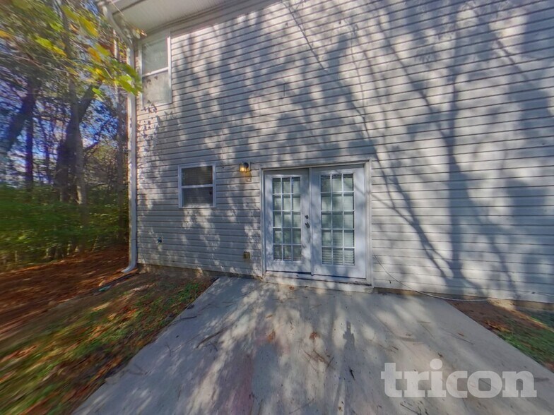 Building Photo - 3816 Shenfield Dr