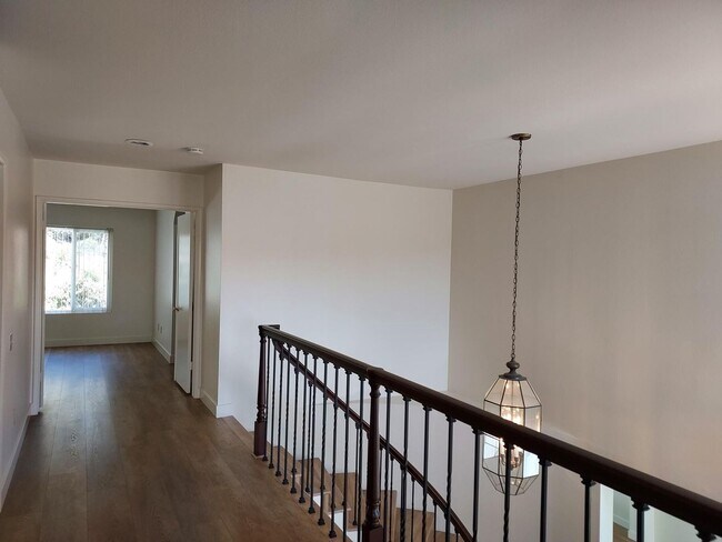 Building Photo - Rancho Penasquitos - 4bed/3bath Single-Two Story Family Home with 2 Car Garage