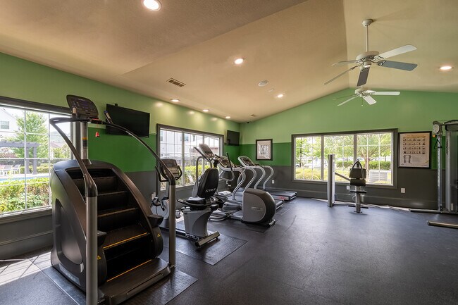 Apartment Gym - Cardio - 1665 S Radisson Dr