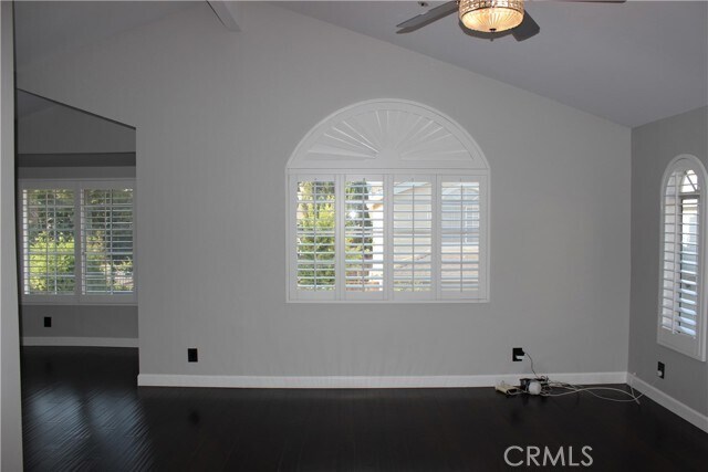 Building Photo - 9165 Noble Ave