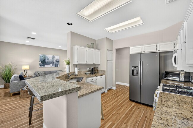 Building Photo - 78724 Palm Tree Ave