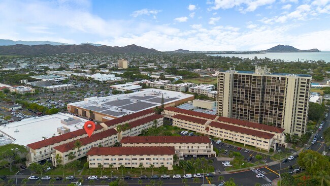 Building Photo - 350 Aoloa St