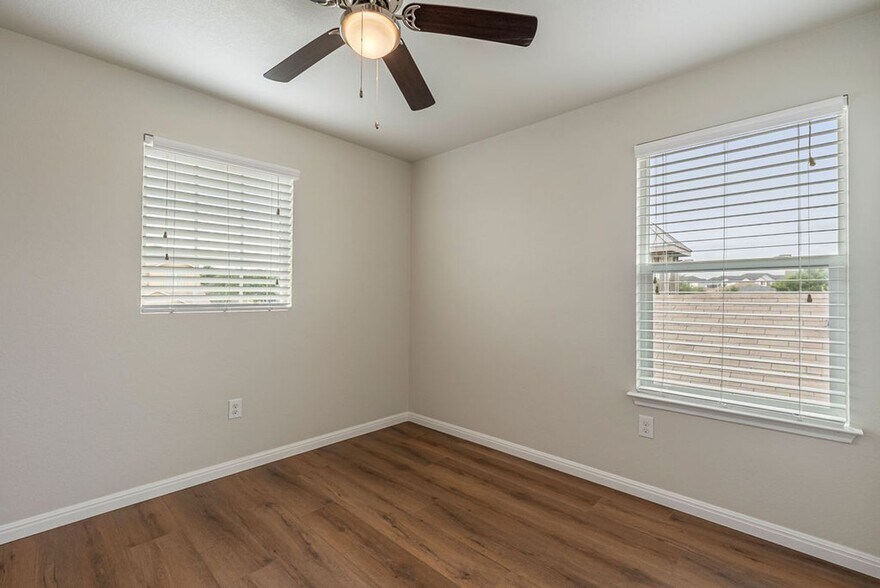 Building Photo - 3304 Ortman Dr
