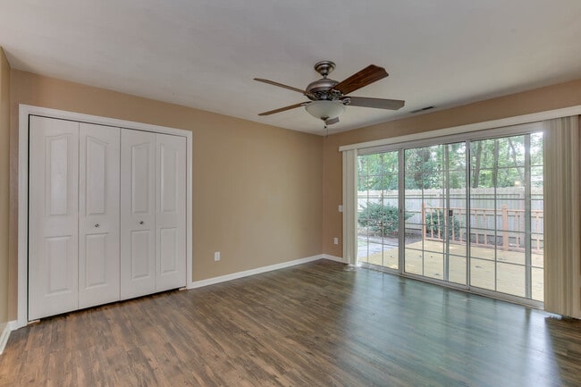 Building Photo - 1133 Lady Ashley Dr
