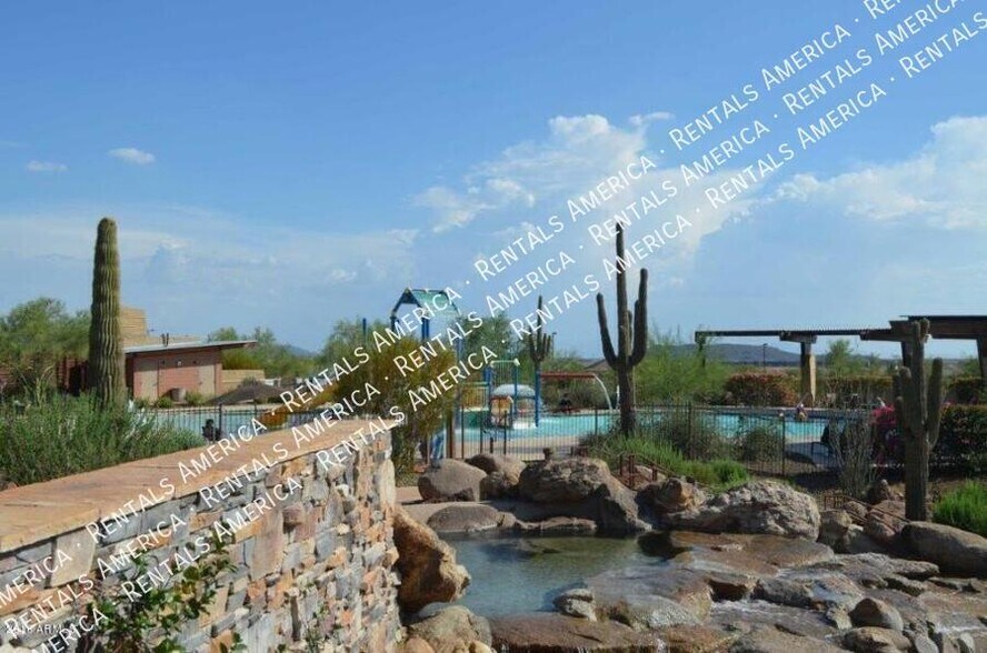 Building Photo - 1912 W Black Hill Rd