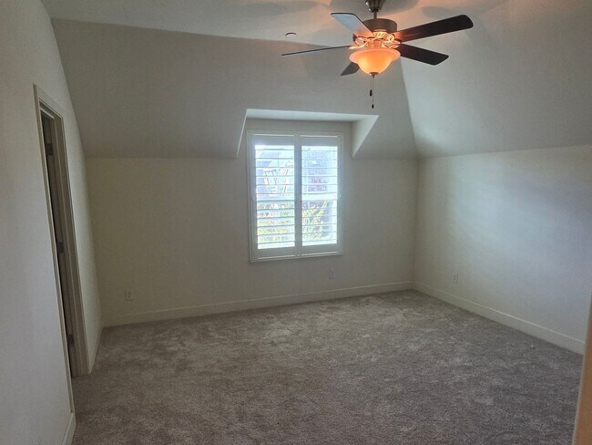 Building Photo - 1256 Lavande Dr